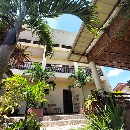 Tlshaw Homestay Генерал-Луна Экстерьер фото