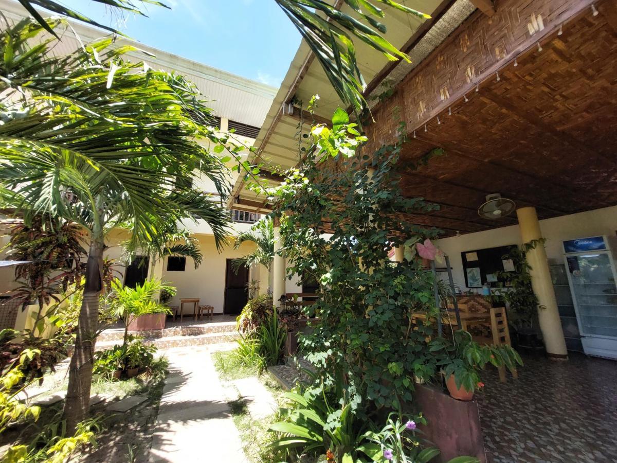 Tlshaw Homestay Генерал-Луна Экстерьер фото