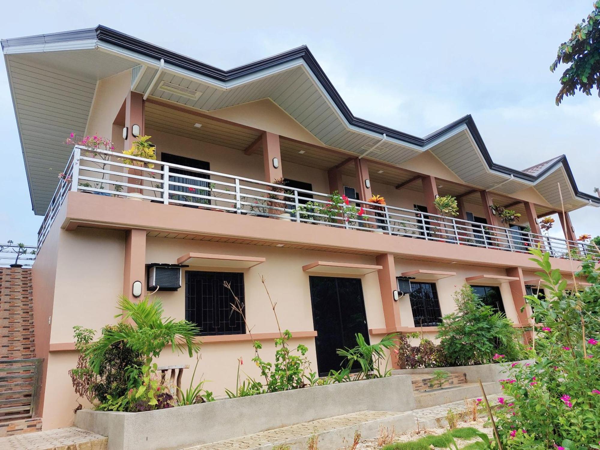 Tlshaw Homestay Генерал-Луна Номер фото