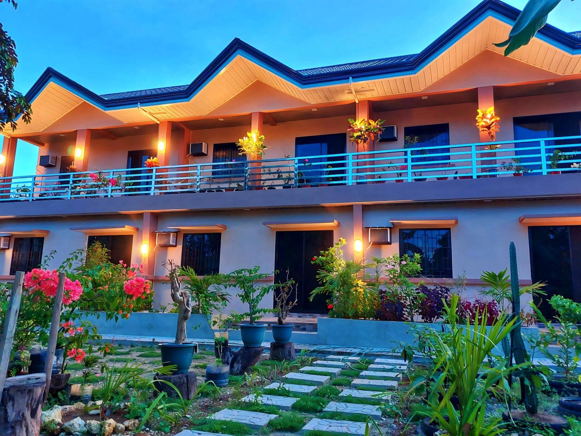 Tlshaw Homestay Генерал-Луна Номер фото